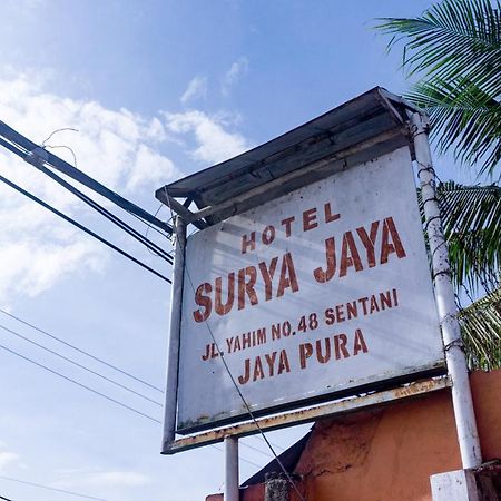 Hotel Reddoorz Near Sentani Airport Jayapura Extérieur photo