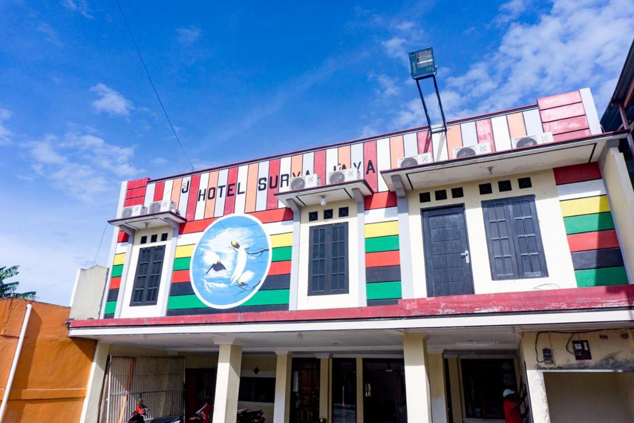 Hotel Reddoorz Near Sentani Airport Jayapura Extérieur photo